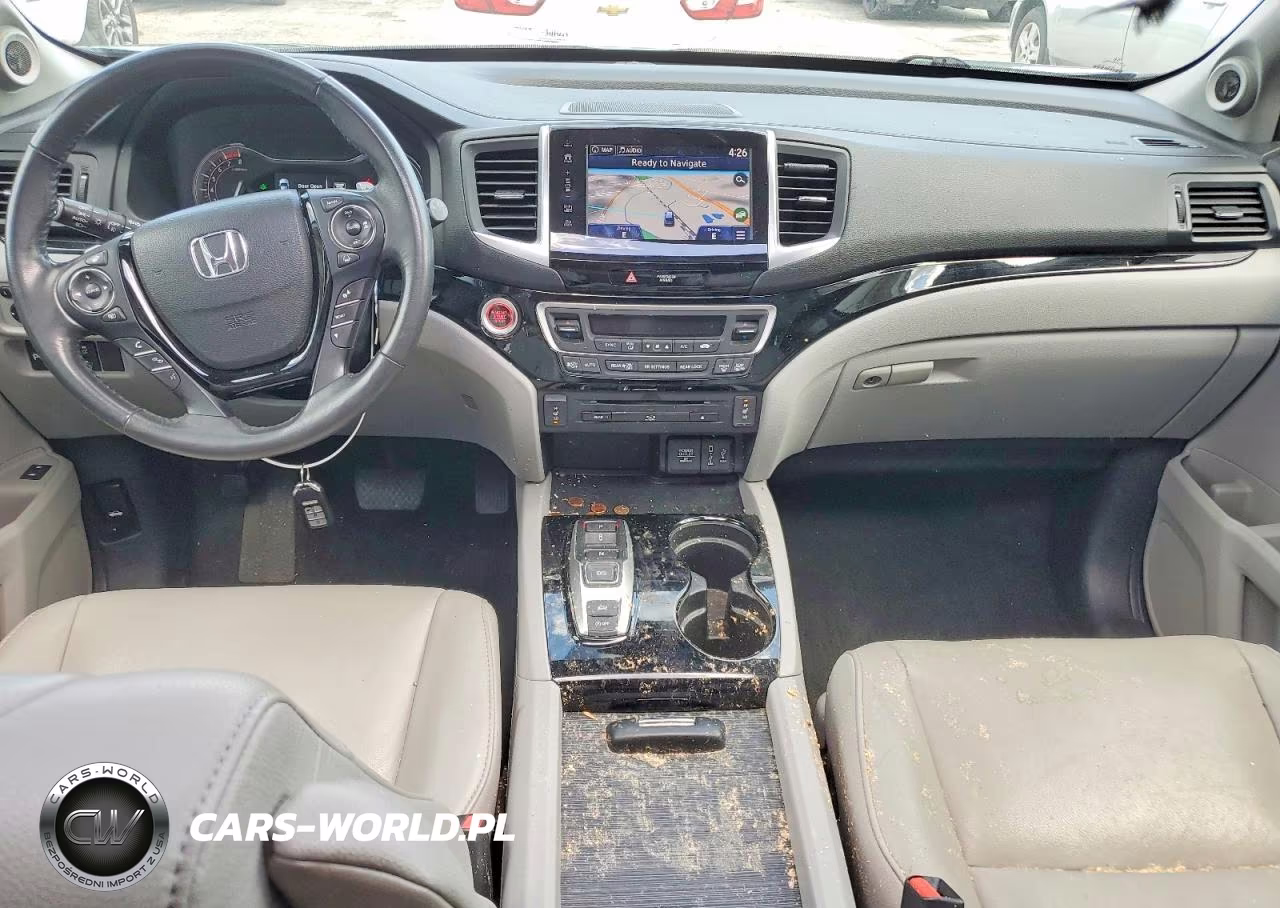 2018 Honda Pilot Touring VIN:5FNYF6H98JB010494 - 8