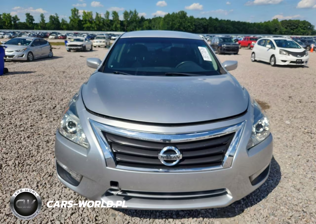 2015 Nissan Altima 2.5 S VIN:1N4AL3AP0FN374165 - 5