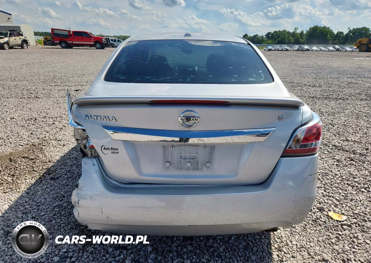 2015 Nissan Altima 2.5 S VIN:1N4AL3AP0FN374165 - 6