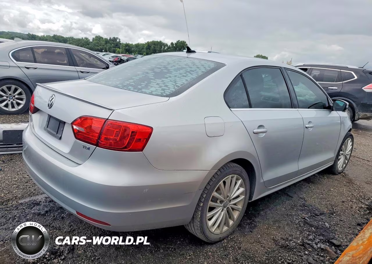 2013 Volk Jetta VIN:3VWLL7AJXDM393042 - 3