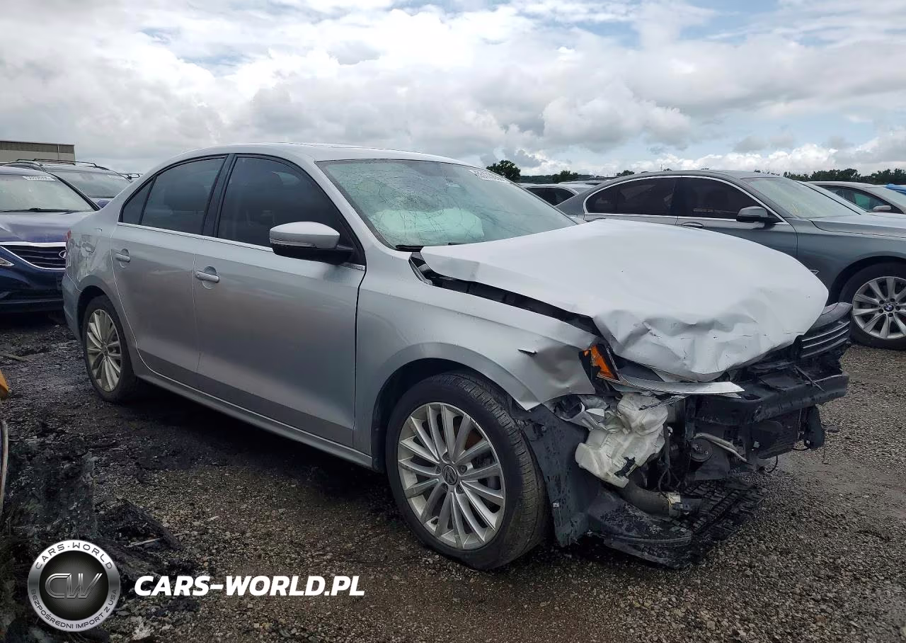 2013 Volk Jetta VIN:3VWLL7AJXDM393042 - 4