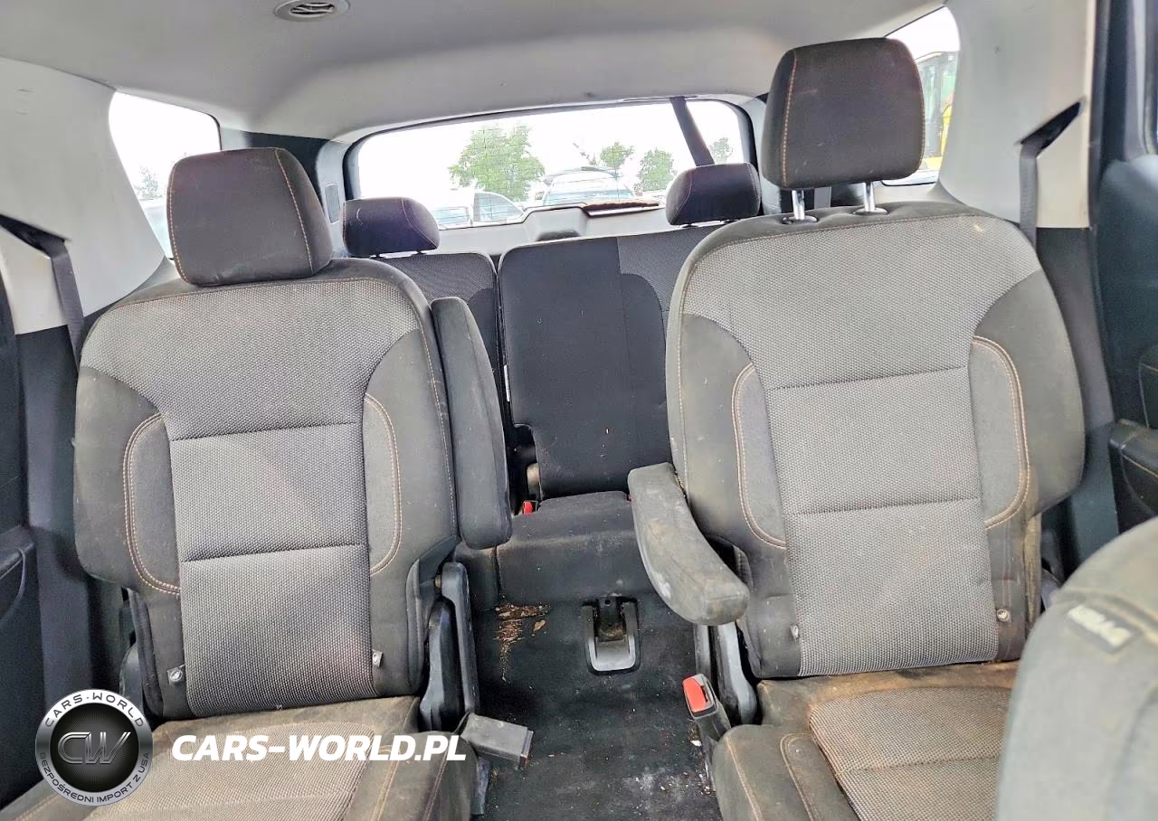 2019 Chevrolet Traverse Lt VIN:1GNERGKW8KJ196974 - 10