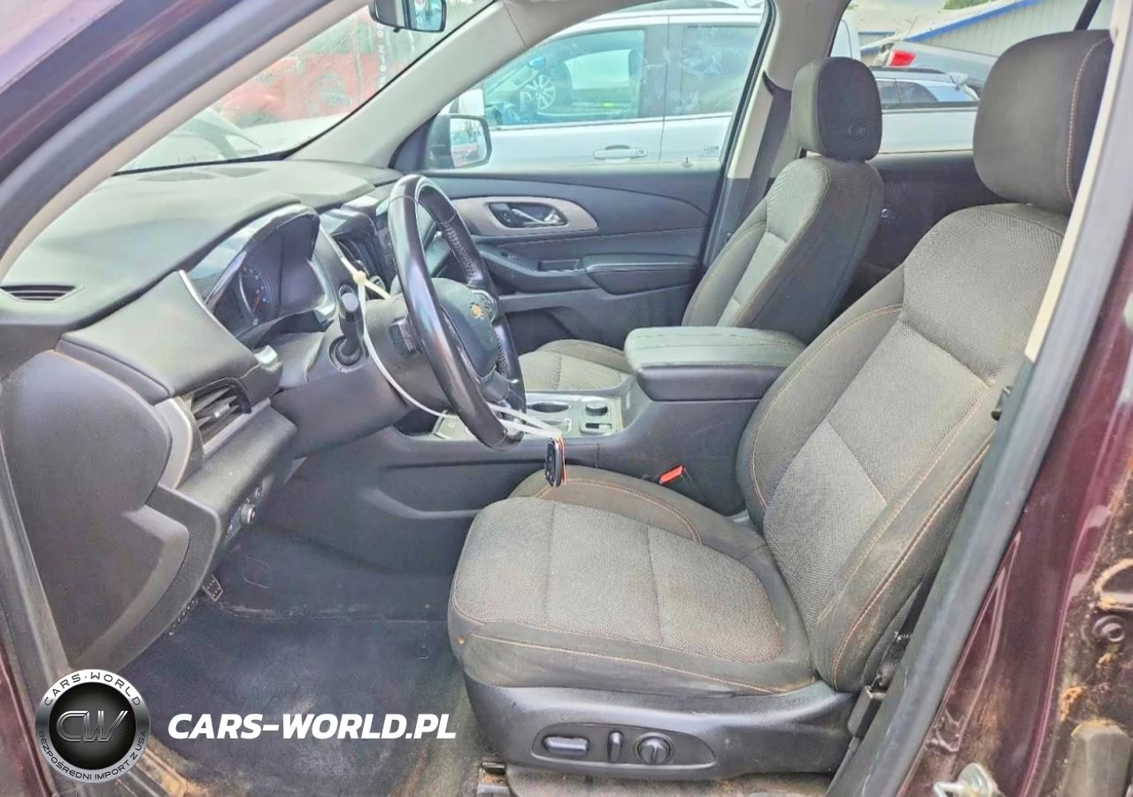 2019 Chevrolet Traverse Lt VIN:1GNERGKW8KJ196974 - 7