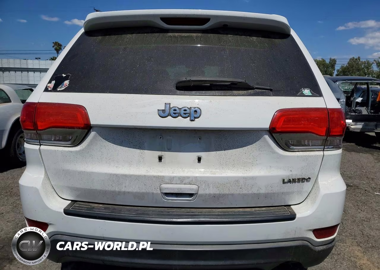 2015 Jeep Grand Cherokee Laredo VIN:1C4RJEAG3FC232192 - 6