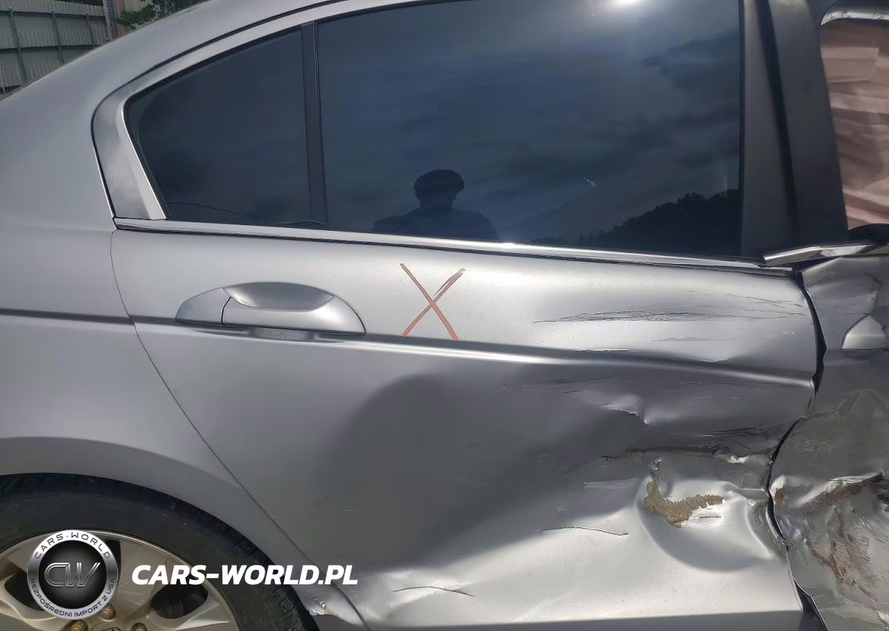 2010 Honda Accord Exl VIN:1HGCP2F83AA000122 - 10