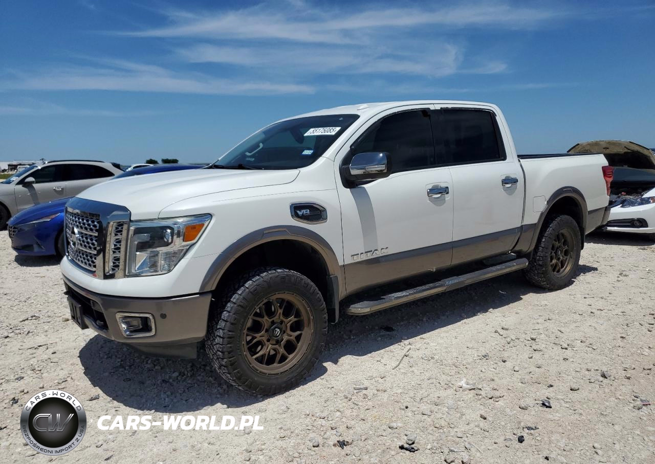 2017 Nissan Titan Sv
