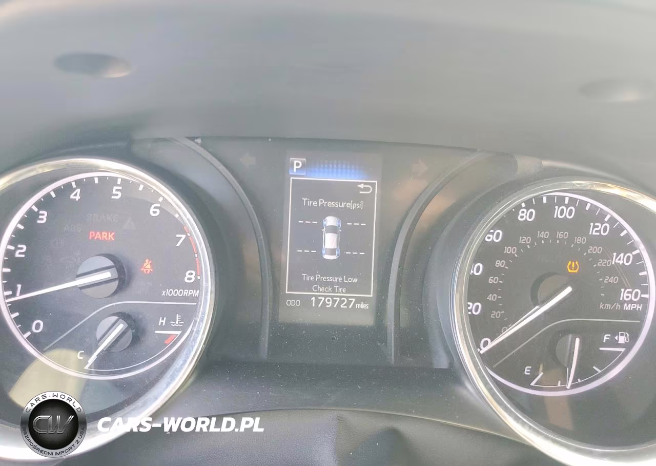 2019 Toyota Camry Se VIN:4T1B11HK6KU195787 - 9