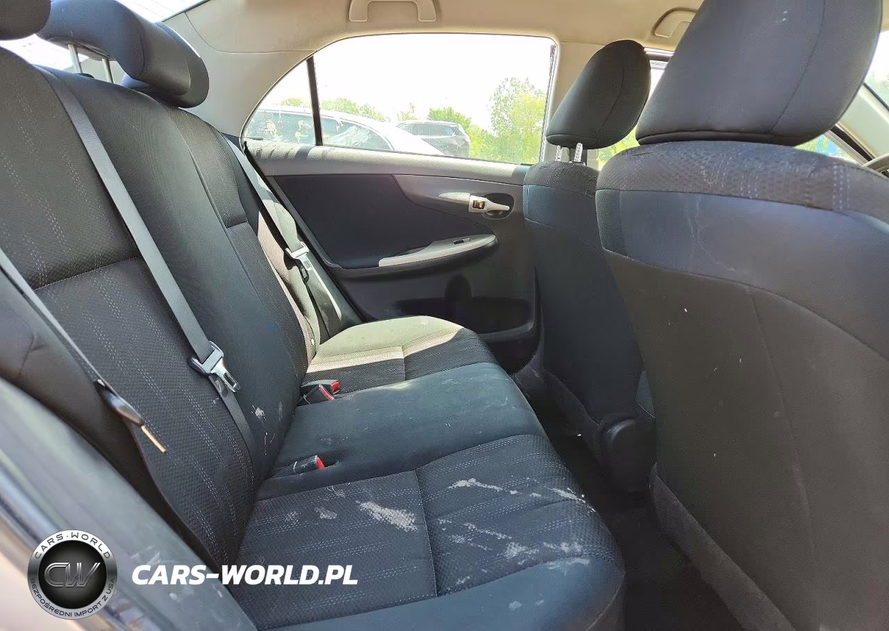 2011 Toyota Corolla S VIN:2T1BU4EE2BC670697 - 10