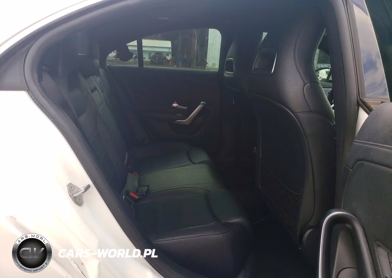 2020 Mercedes-Benz Cla 250 VIN:WDD5J4GB5LN072925 - 10