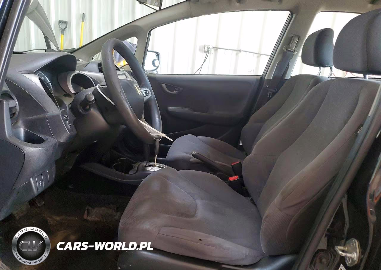 2012 Honda Fit VIN:JHMGE8H35CC021778 - 7