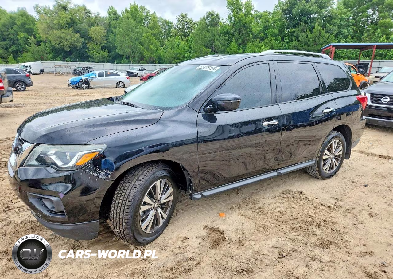 2017 Nissan Pathfinder S