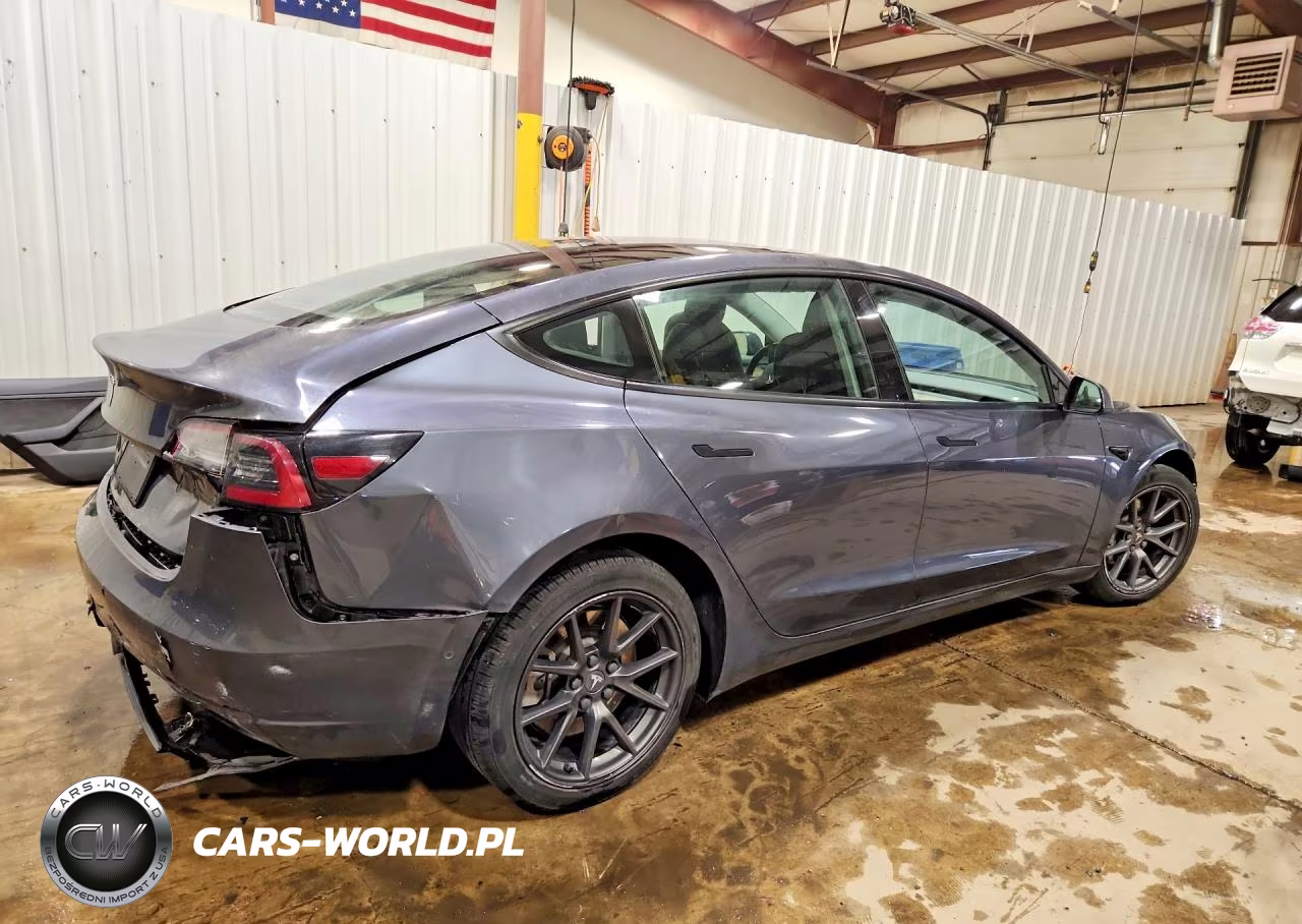 2022 Tesla Model 3 VIN:5YJ3E1EA9NF188743 - 3