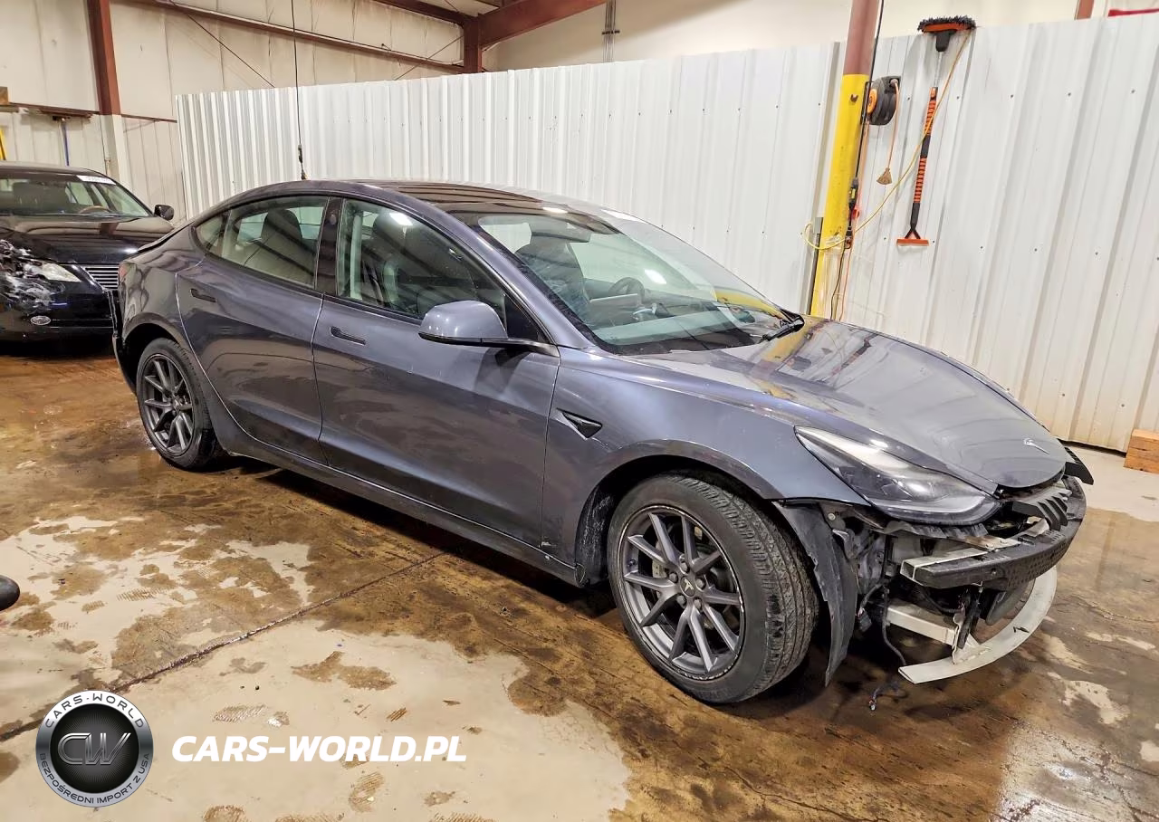 2022 Tesla Model 3 VIN:5YJ3E1EA9NF188743 - 4