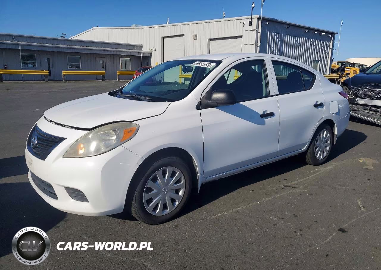 2014 Nissan Versa 1.6 S