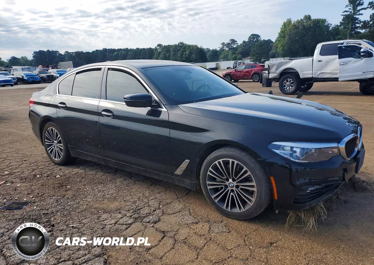 2018 BMW 530 I VIN:WBAJA5C54JWA37671 - 4