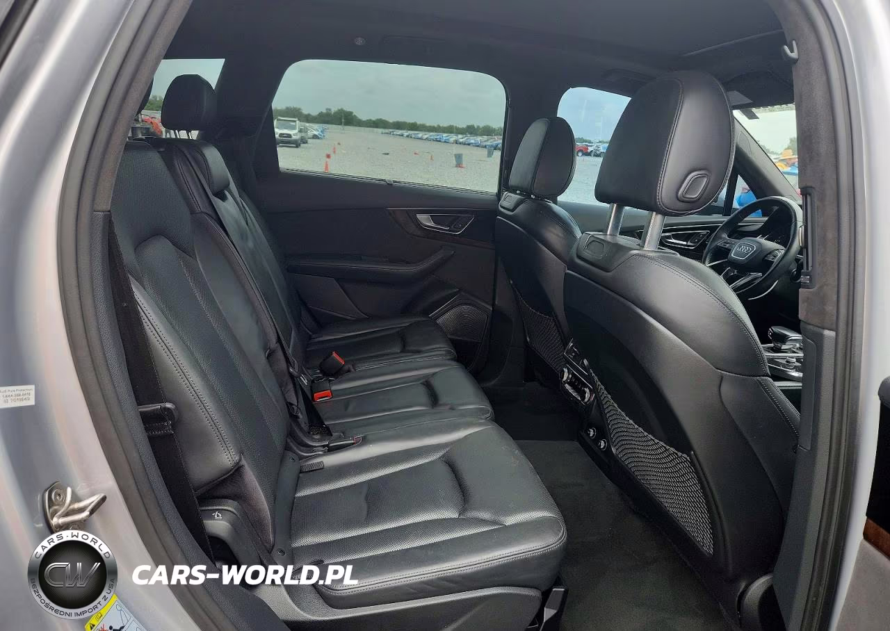 2018 Audi Q7 Prestige VIN:WA1VAAF72JD006285 - 10
