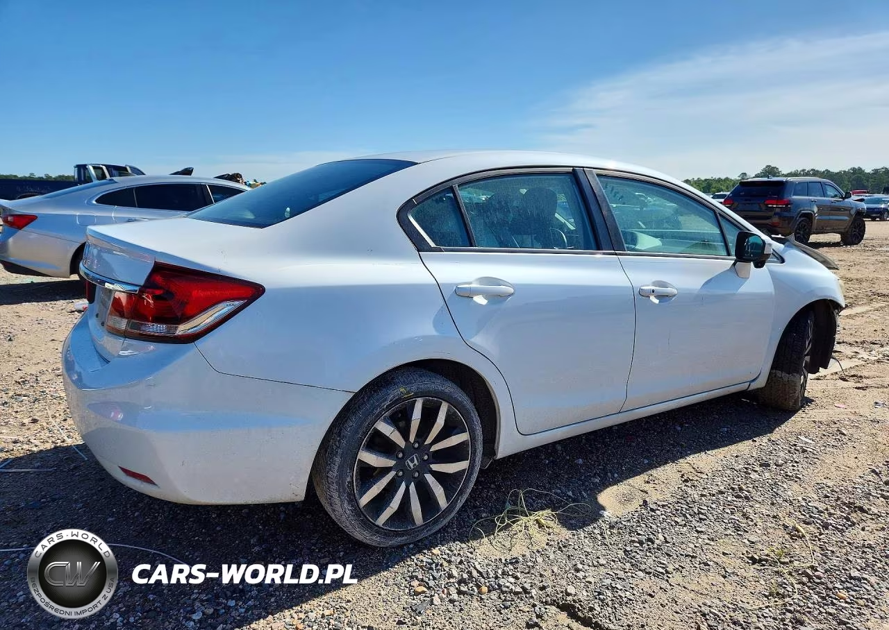 2015 Honda Civic VIN:19XFB2F91FE013880 - 3