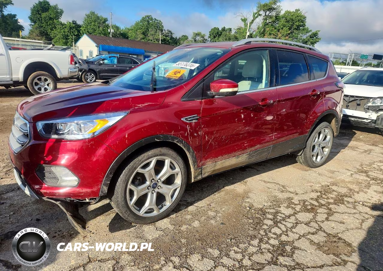 2017 Ford Escape Titanium – zdjęcie 1 z 12