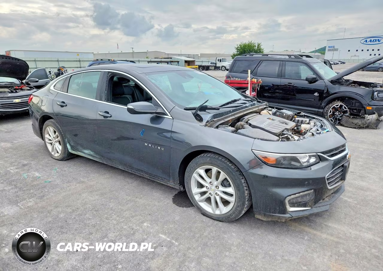 2018 Chevrolet Malibu Hybrid VIN:1G1ZF5SU0JF114509 - 4