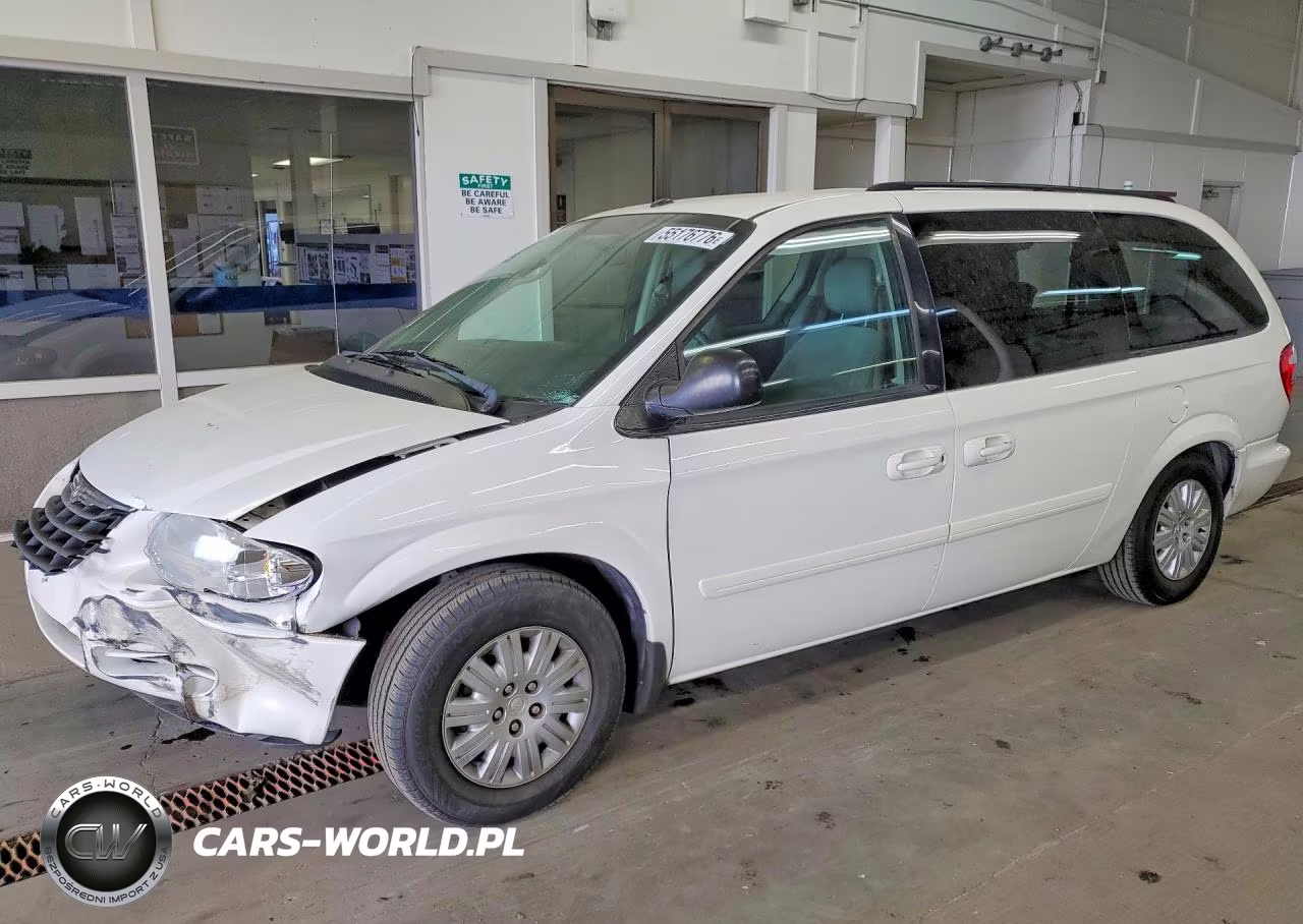2007 Chrysler Town & Country Lx