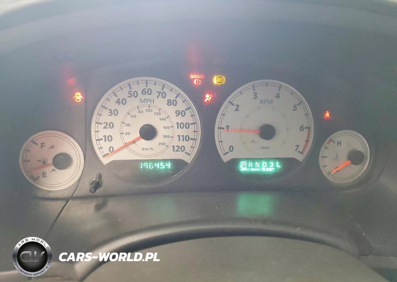 2007 Chrysler Town & Country Lx VIN:2A4GP44R77R331369 - 9