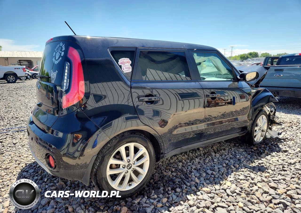 2019 Kia Soul + VIN:KNDJP3A55K7670780 - 3