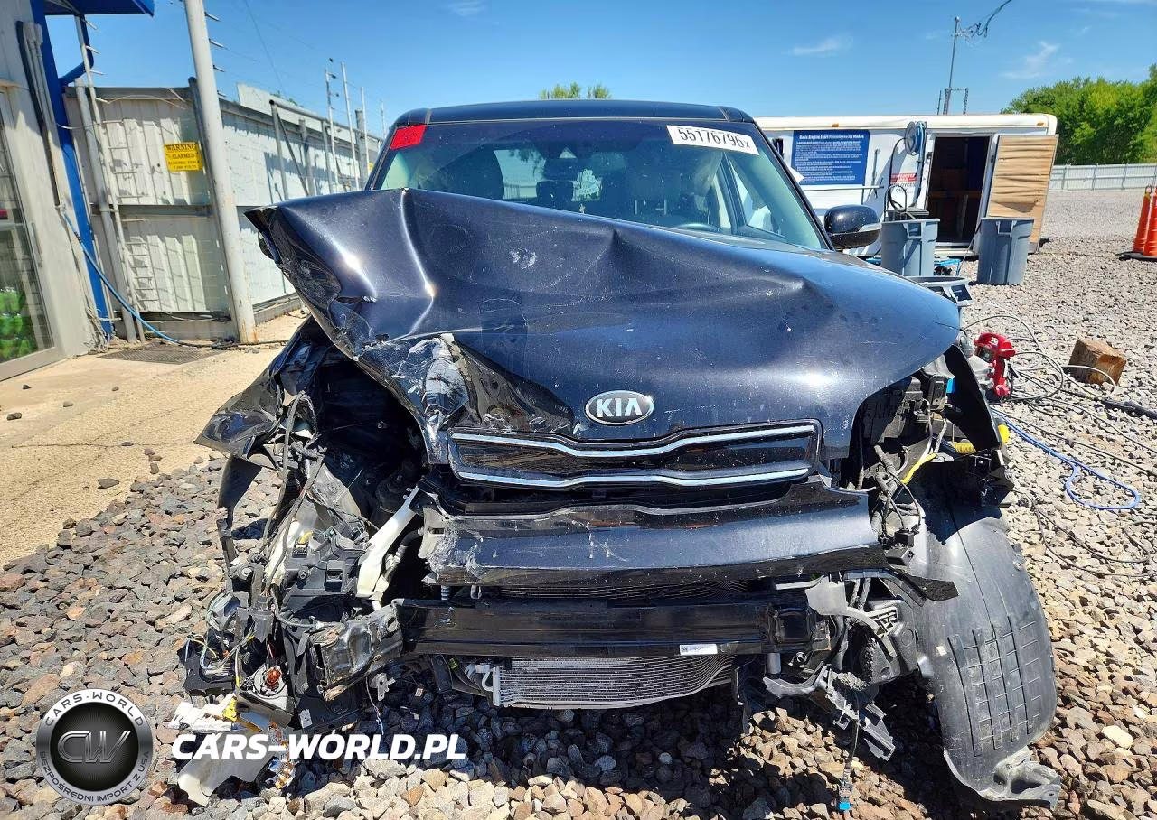 2019 Kia Soul + VIN:KNDJP3A55K7670780 - 5
