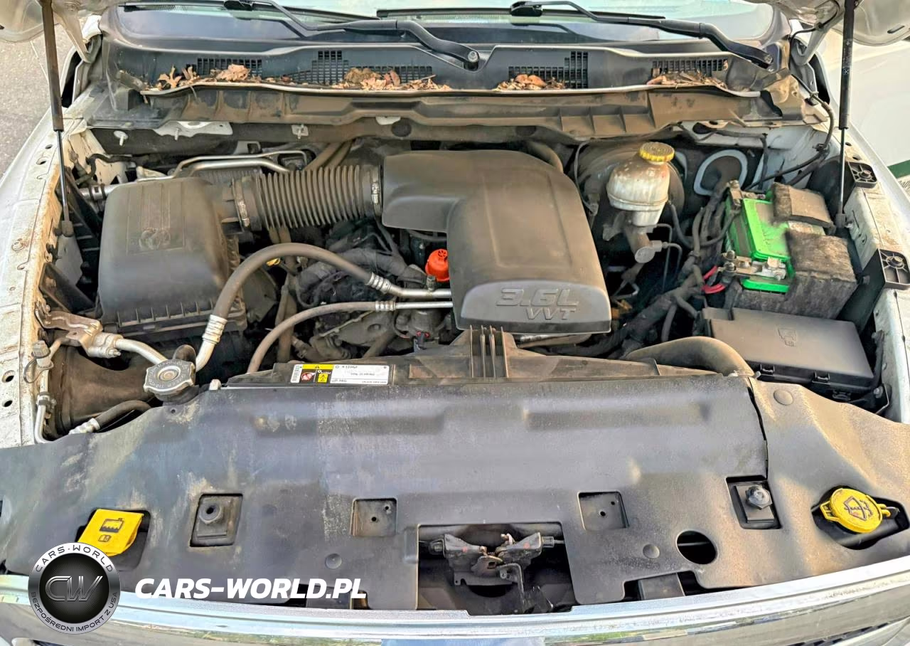 2019 Ram 1500 Classic Tradesman VIN:3C6JR7DG7KG552532 - 7