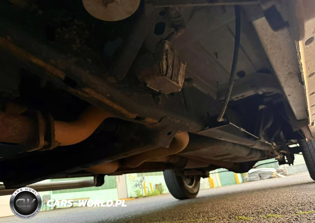 2019 Ram 1500 Classic Tradesman VIN:3C6JR7DG7KG552532 - 9