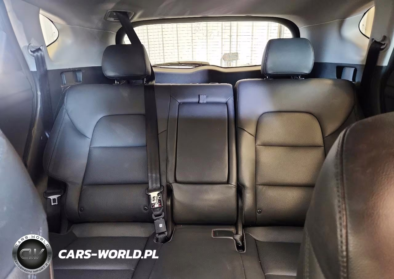 2018 Hyundai Tucson Limited VIN:KM8J3CA2XJU621796 - 10