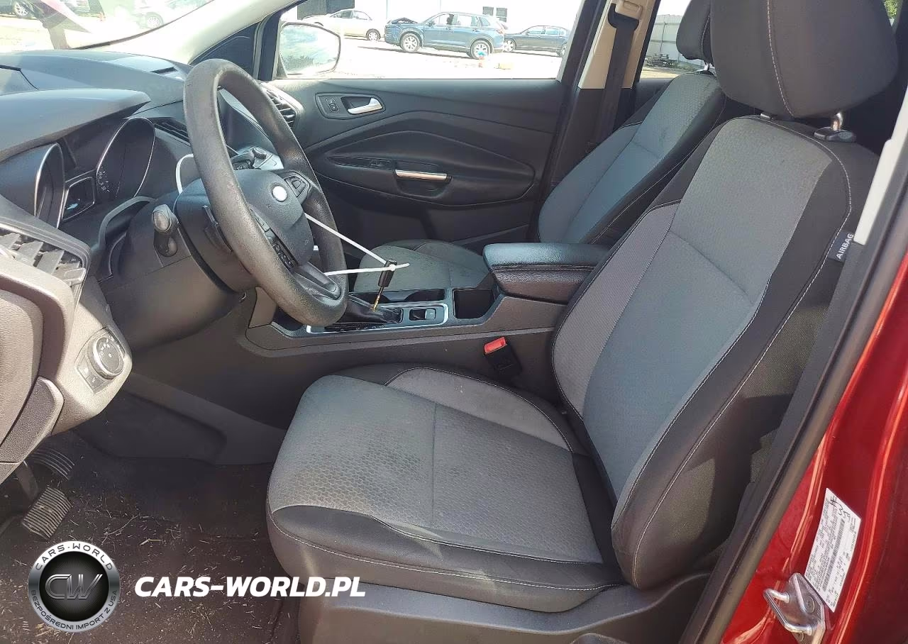 2017 Ford Escape Se VIN:1FMCU0G97HUB86500 - 7