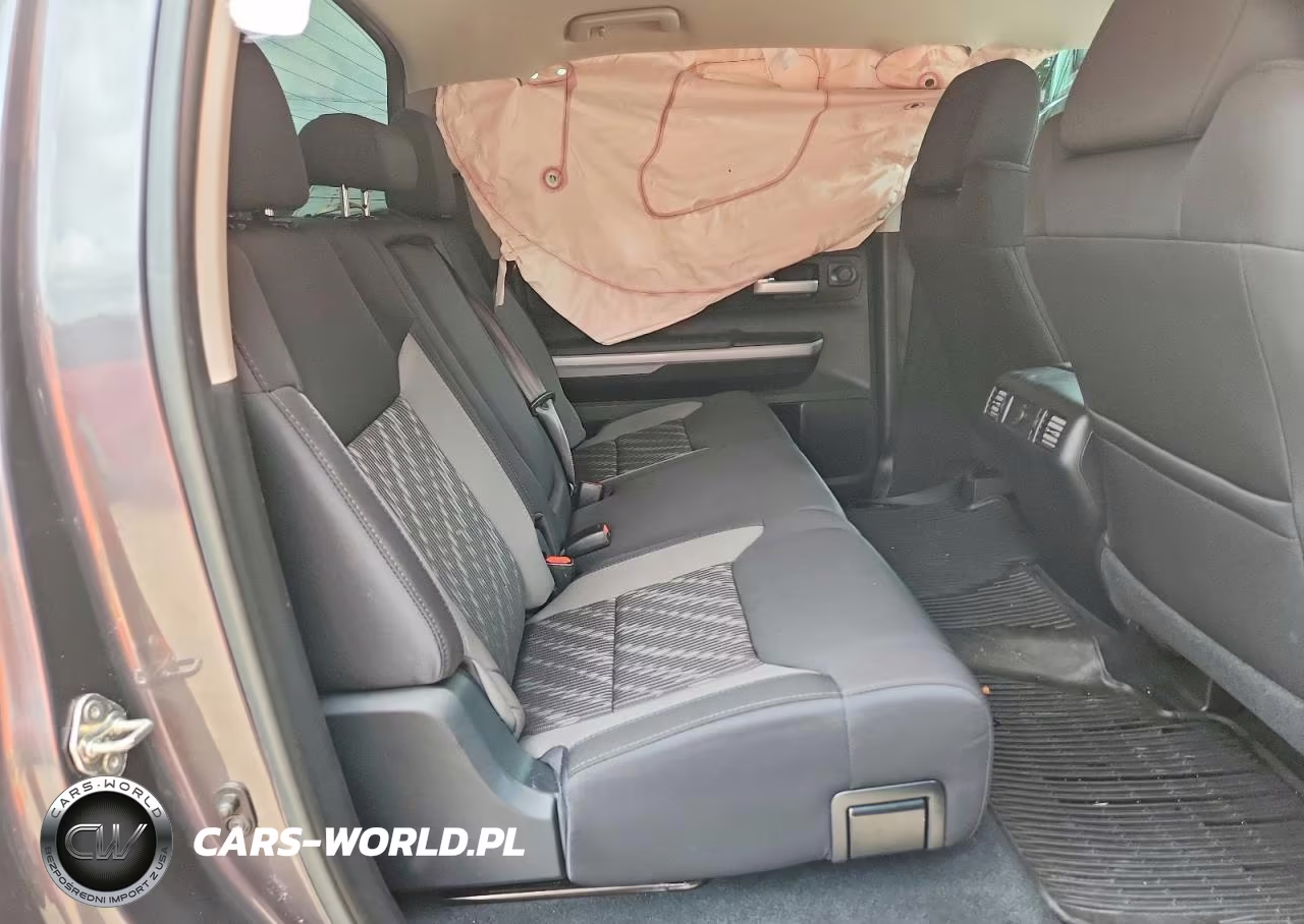 2018 Toyota Tundra Crewmax Sr5 VIN:5TFEY5F13JX238610 - 10