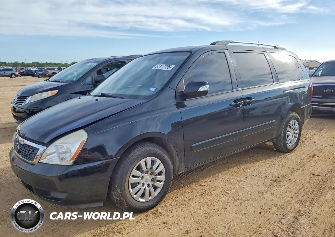 2012 Kia Sedona Lx