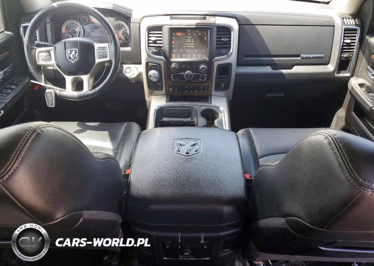 2016 Ram 1500 Laramie VIN:1C6RR7NM8GS185843 - 8