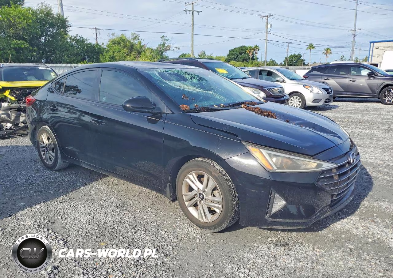 2019 Hyundai Elantra Sel VIN:KMHD84LF3KU872682 - 4