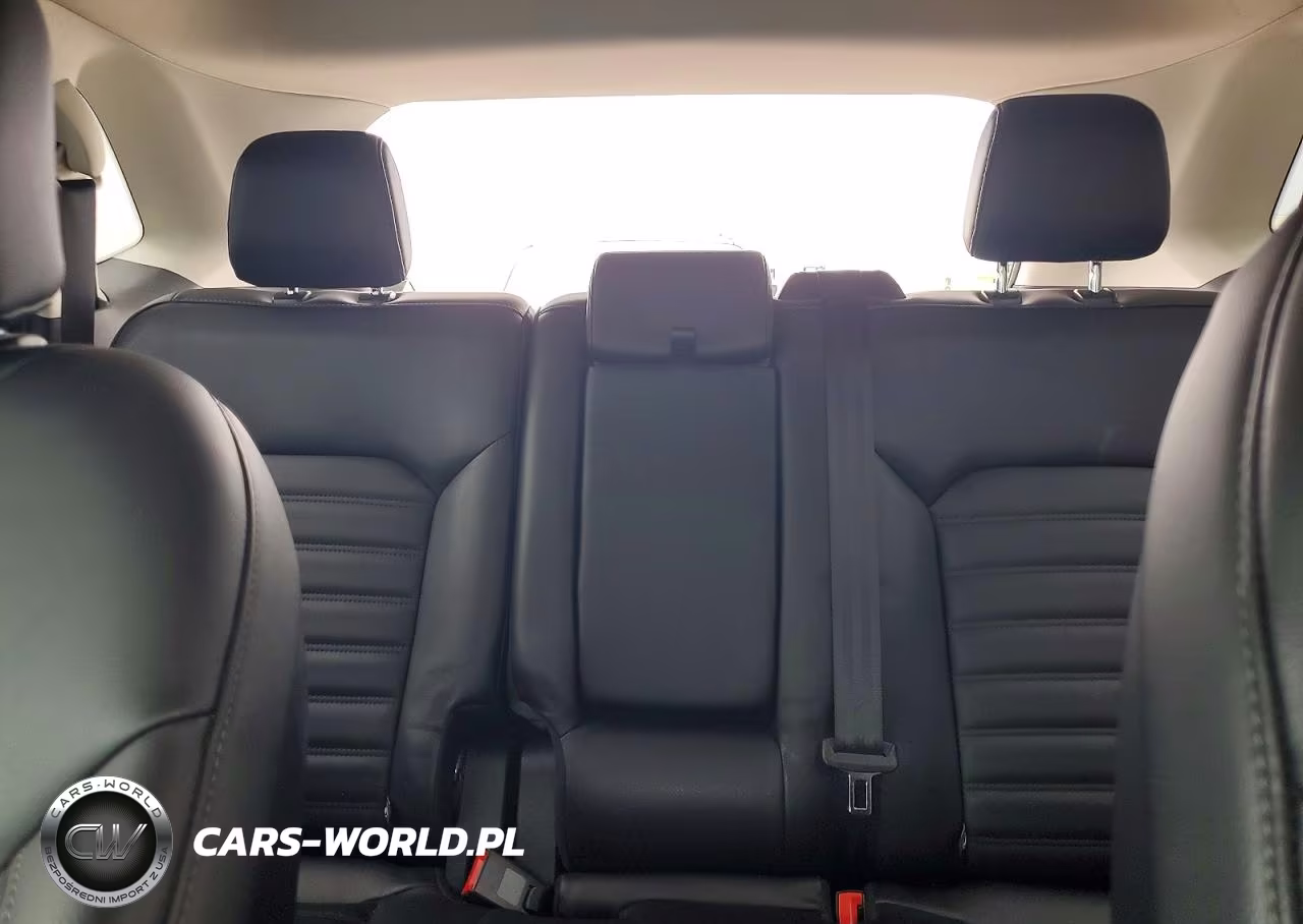2019 Ford Edge Sel VIN:2FMPK3J97KBB36470 - 10