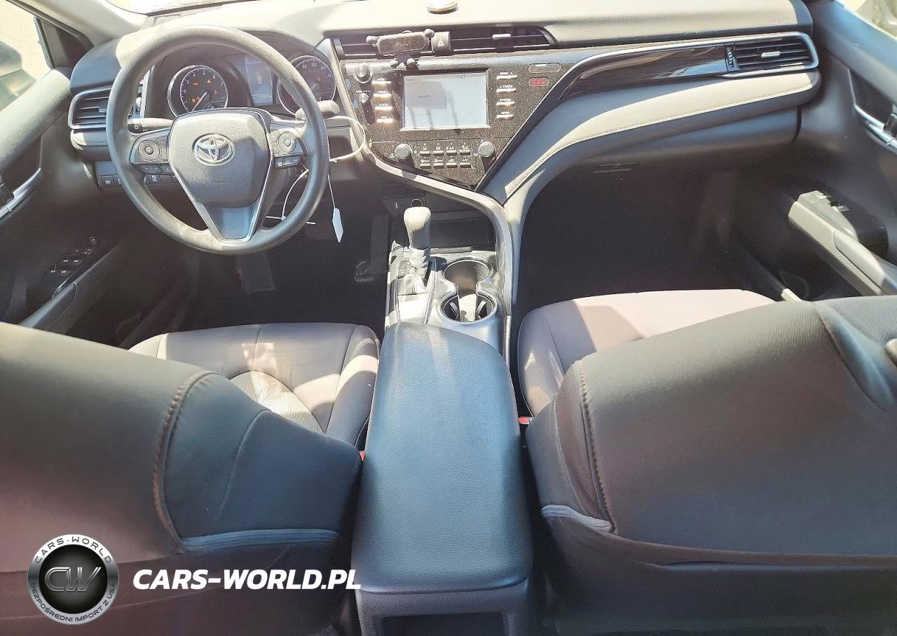 2019 Toyota Camry Le VIN:4T1B11HK6KU812122 - 8