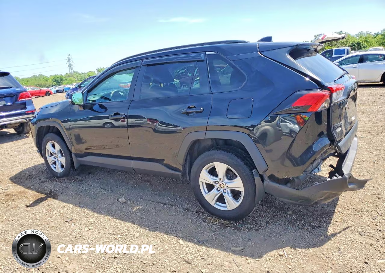 2021 Toyota Rav4 Xle VIN:2T3P1RFV9MC184828 - 2