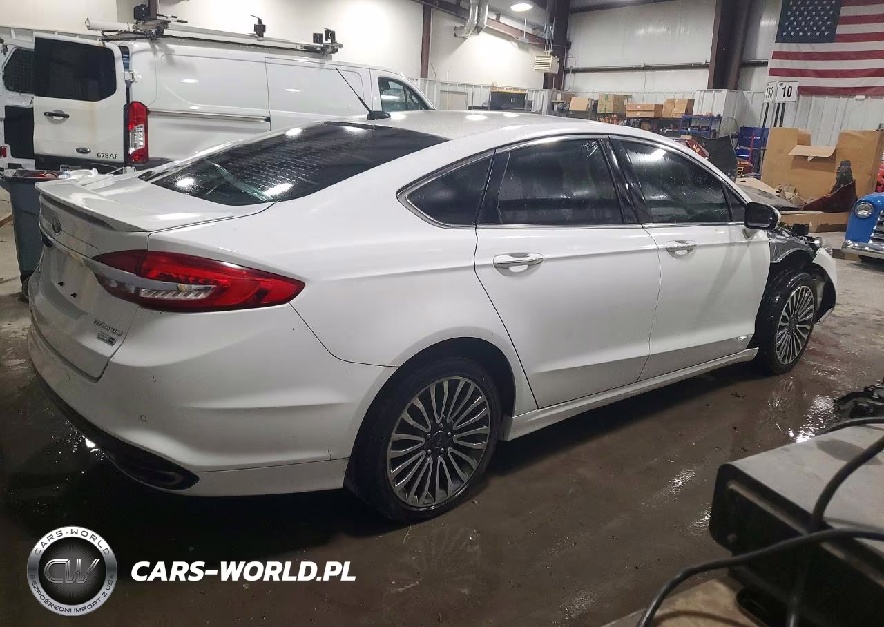 2018 Ford Fusion Titanium VIN:3FA6P0D94JR138615 - 3