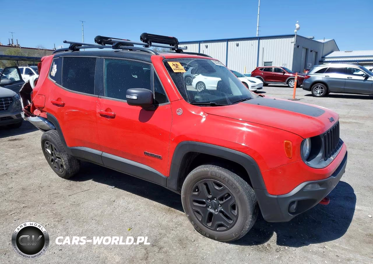 2018 Jeep Renegade Trailhawk VIN:ZACCJBCB9JPG75473 - 4
