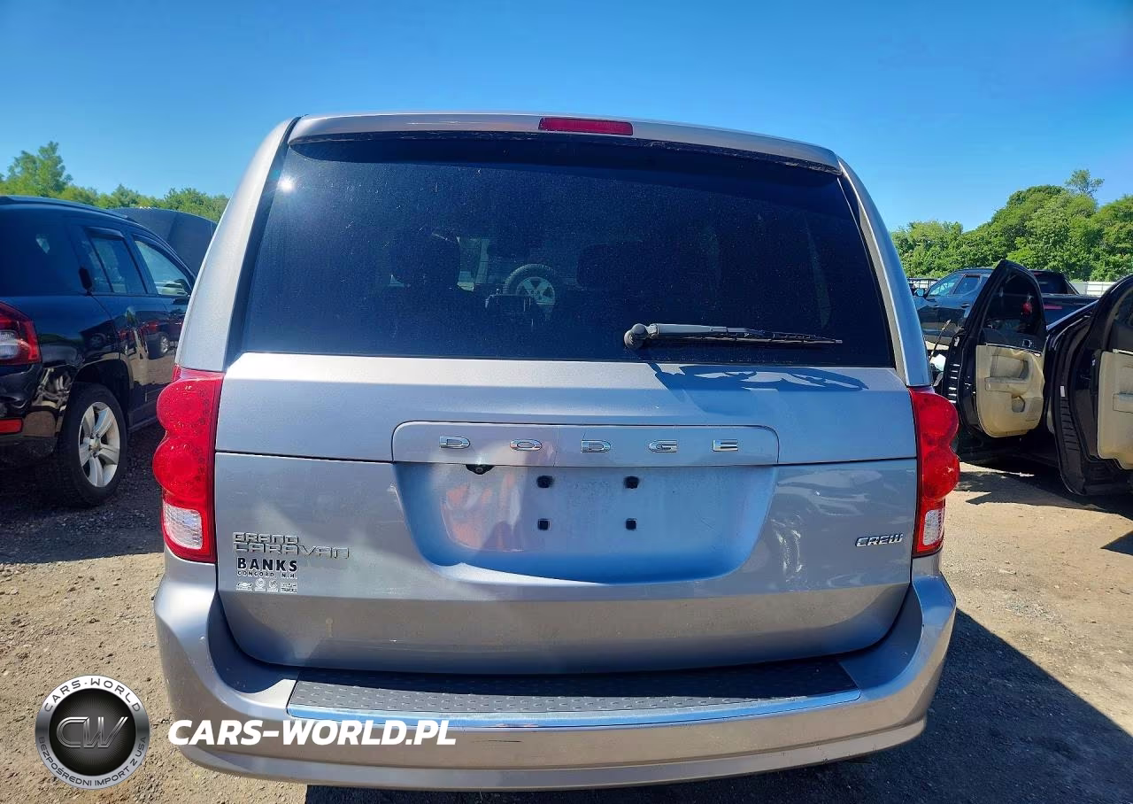 2013 Dodge Grand Caravan Crew VIN:2C4RDGDG6DR800177 - 6