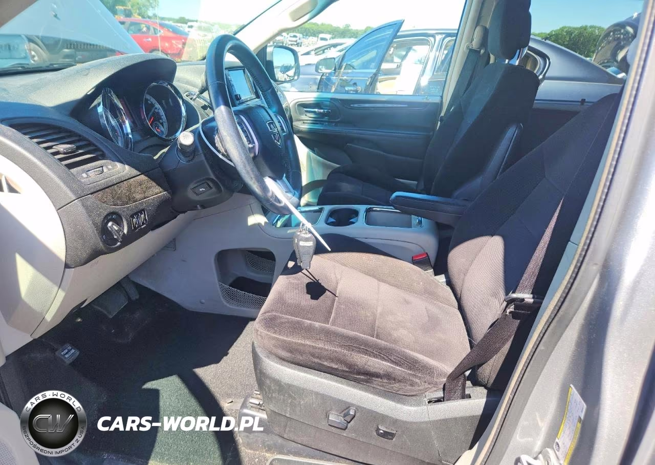 2013 Dodge Grand Caravan Crew VIN:2C4RDGDG6DR800177 - 7