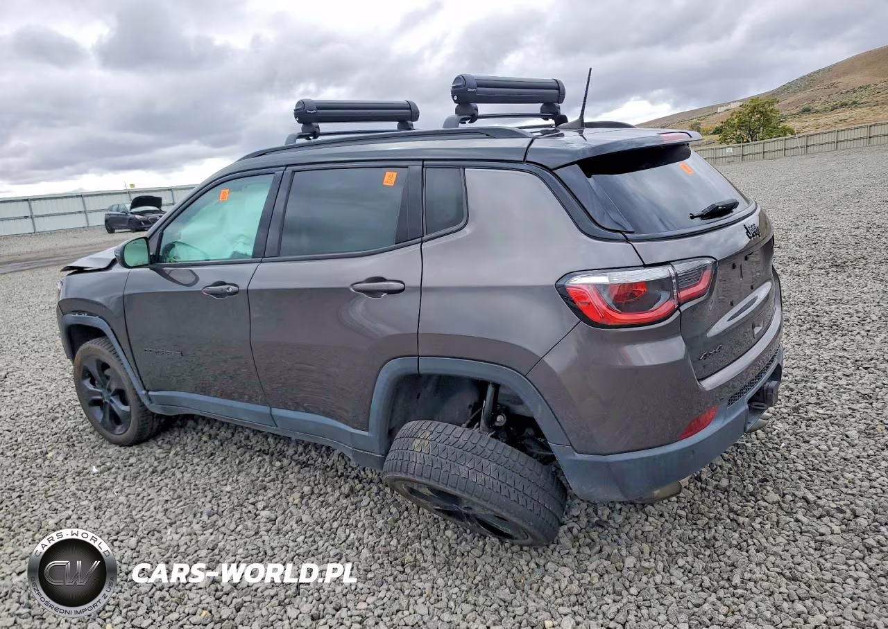 2019 Jeep Compass Latitude VIN:3C4NJDBB9KT622790 - 2