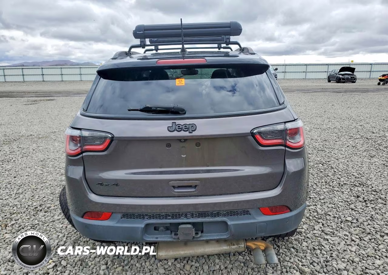 2019 Jeep Compass Latitude VIN:3C4NJDBB9KT622790 - 6