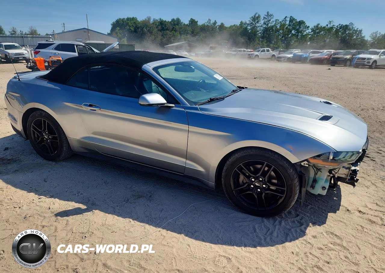 2020 Ford Mustang VIN:1FATP8UH3L5106639 - 4