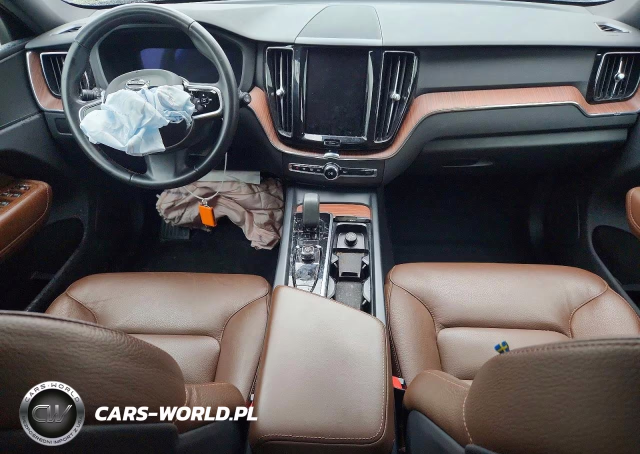 2024 Volvo Xc60 Plus VIN:YV4L12RL3R1774993 - 8