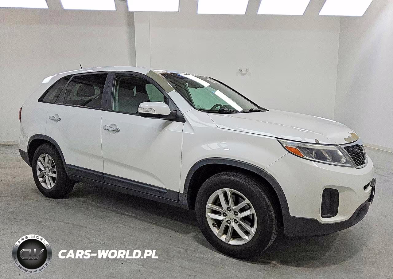 2014 Kia Sorento Lx VIN:5XYKT3A6XEG504173 - 4