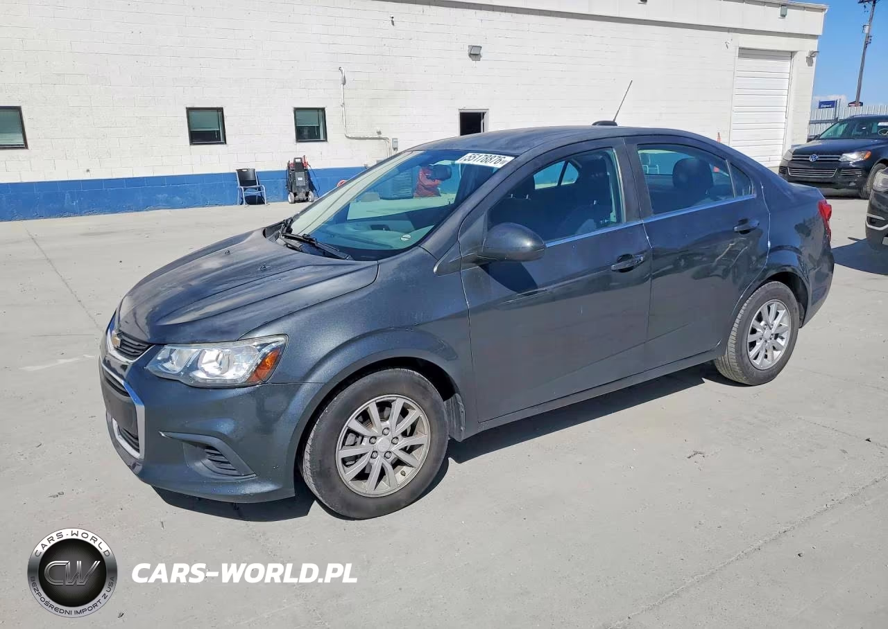 2017 Chevrolet Sonic Lt