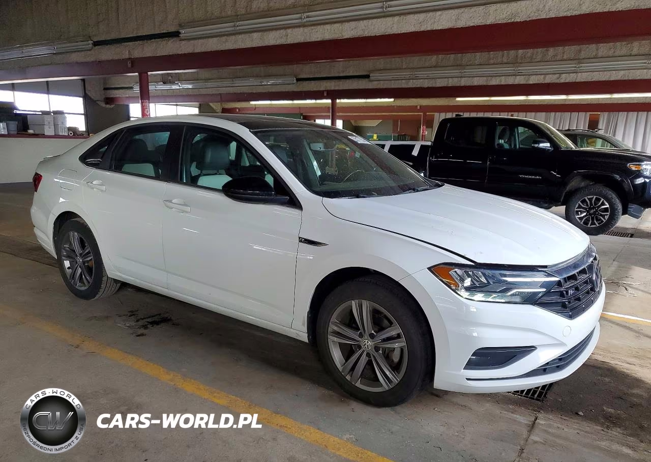 2019 Volkswagen Jetta VIN:3VWCB7BU5KM254591 - 4