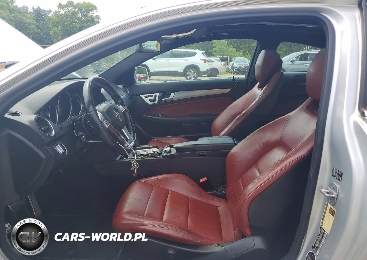 2012 Mercedes-Benz C 250 VIN:WDDGJ4HB8CF901892 - 7